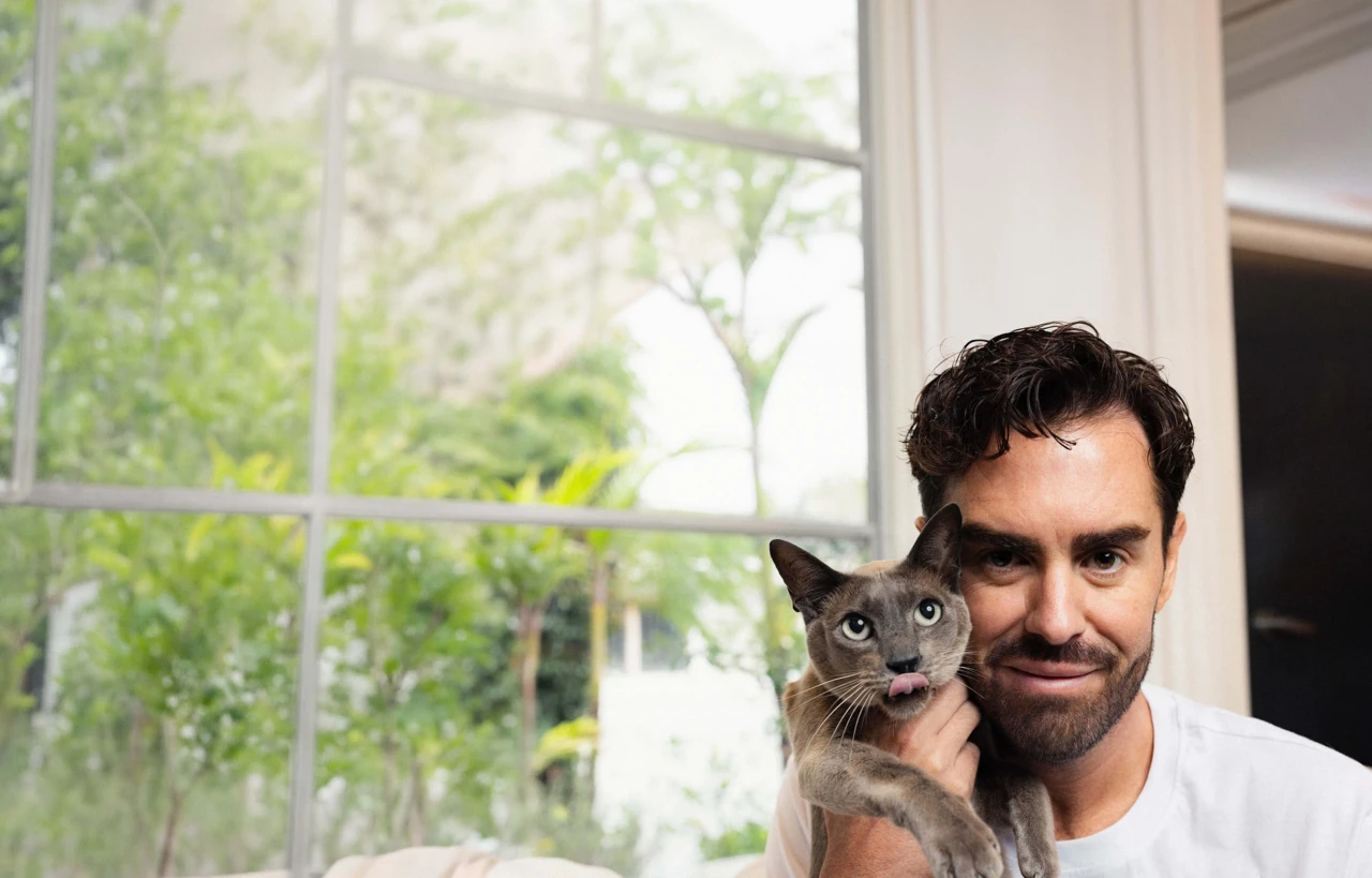 AFL_Loan_Pet
